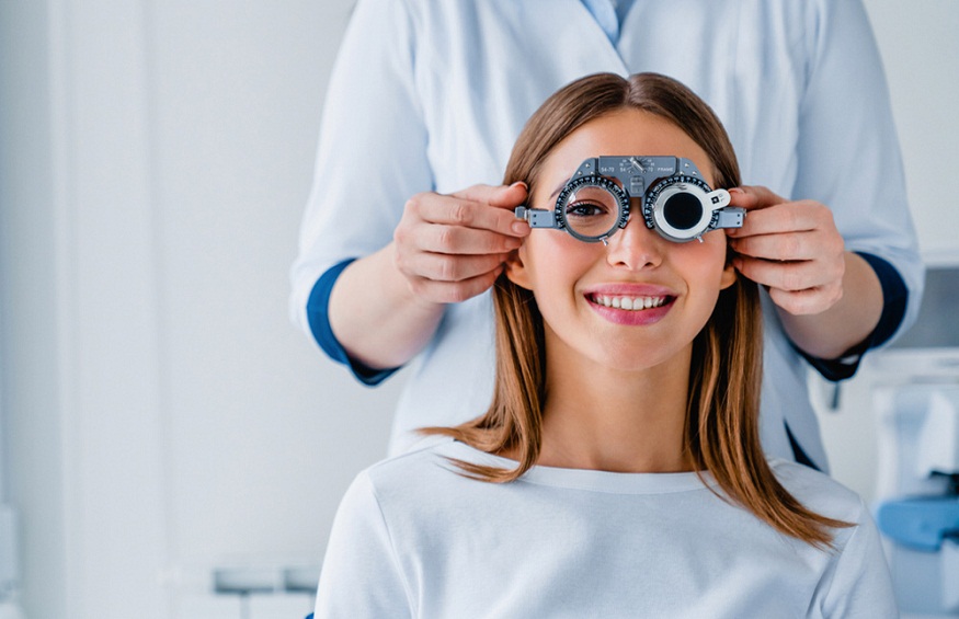 What to Expect During Your First Optometrist Appointment